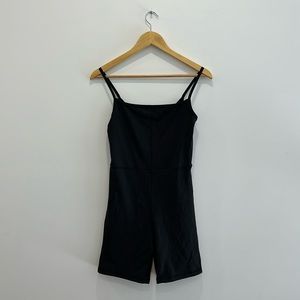 Aritzia Wilfred Free divinity 7” jumpsuit. Black. Medium.